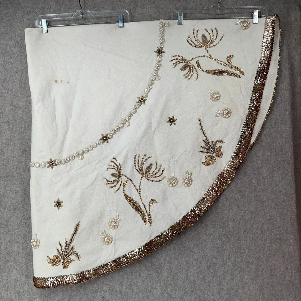 STUNNING Heavy Gold Beaded Table Ivory Large Tablecloth Topper Thick Felt Fabric